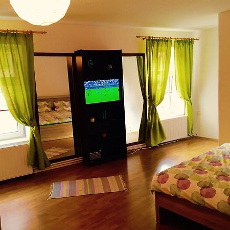 Old Town Apartment Σίμπιου Εξωτερικό φωτογραφία